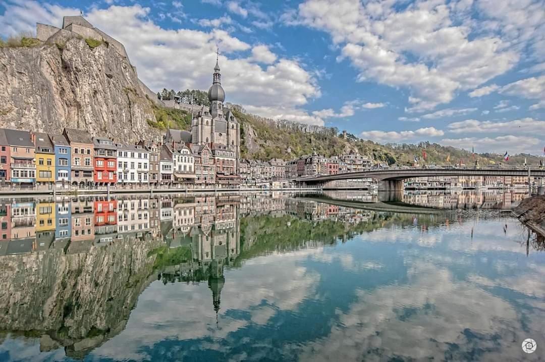 Gite Li School Custinne Eksteriør bilde